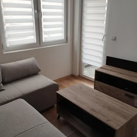 Apartment Aparmants Iki *