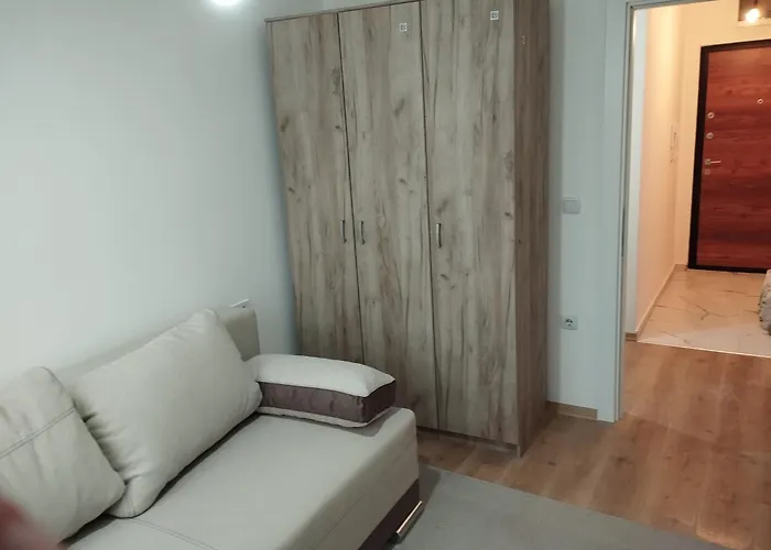 Apartment Aparmants Iki *